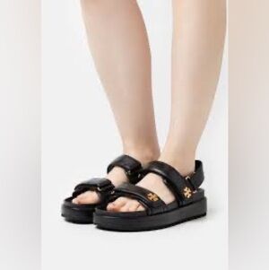 Use women Tory Burch Kira Sport Sandals in black leather size 10
